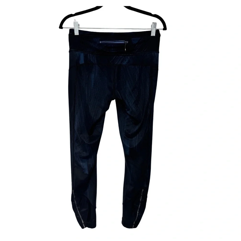Lululemon Pace Queen Leggings Navy - Picture 4 of 13